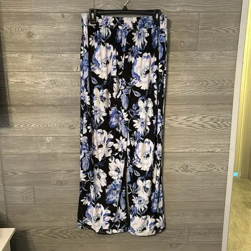 Evan Picone  black label‎ wide leg flare, floral trousers, size medium