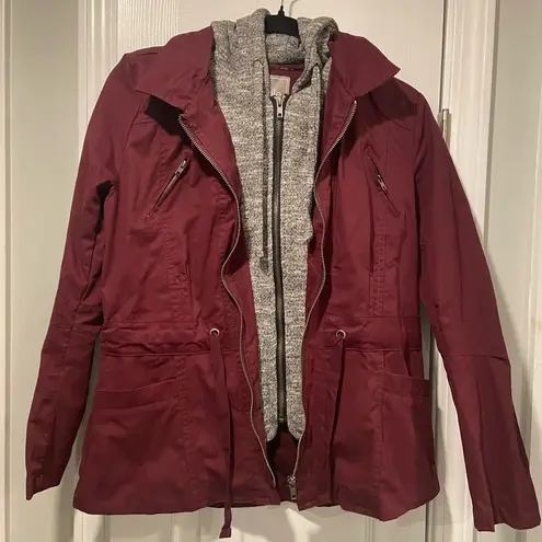 2Sable Size S Burgundy Full Zip Utility Jacket Drawstring Waist Gray Hood Anorak - Image 1