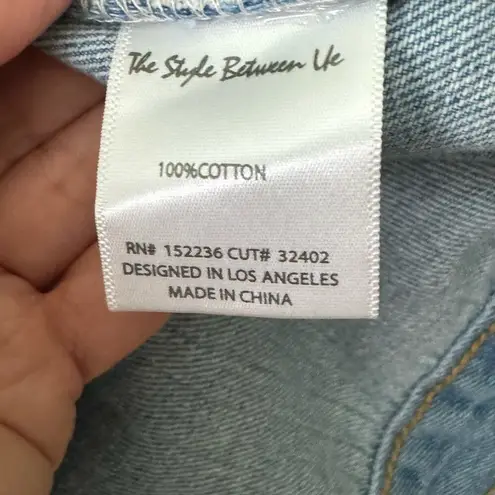 The Style Between Us Denim Fringe Rhinestone Fringe Jean Jacket Size Medium