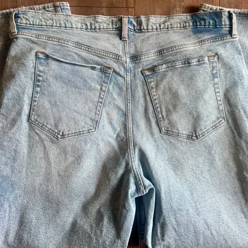 Abercrombie & Fitch  The 90s Straight Ultra High Rise Light Wash Distressed Jeans