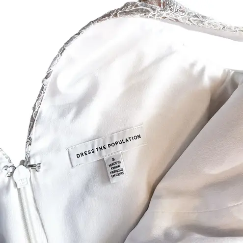 Dress the Population NEW Elisa Vine Embroidered Midi Dress White Nude Small