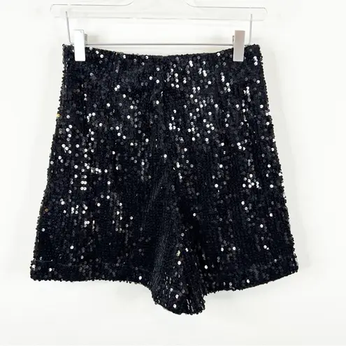 ZARA NWT  Velvet Sequin High Waist Pleat Front Shorts XS Black