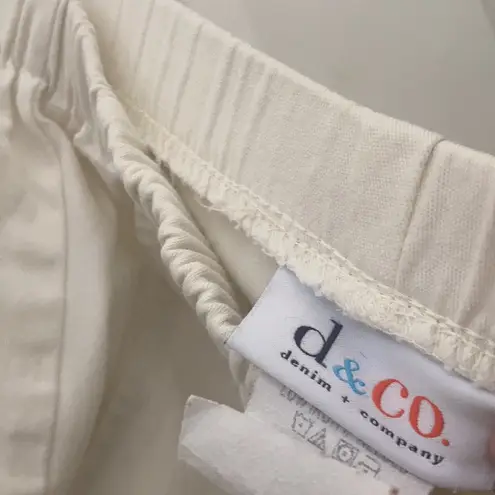 FINAL MARKDOWN Denim and company pull on slacks small petite Size undefined