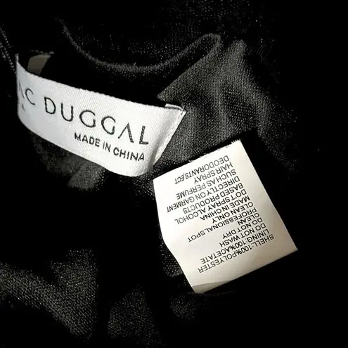 Mac Duggal Black Strapless Sweetheart Tulle Gown w. Feather Detail 20572 Size 4