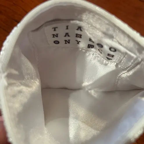 NWT Tiana NY Soleil White and Yellow Beaded Coin Purse Pouch