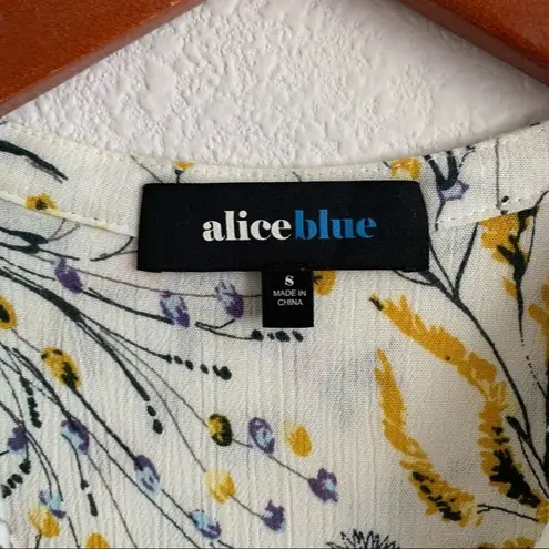 Alice Blue Stitch Fix Brand Floral Long Sleeve Top Tab Sleeve Option S
