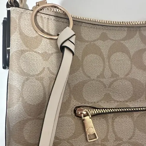 Coach  Skylar Hobo Signature Canvas Shoulder Bag in Light Khaki Chalk Style 90738