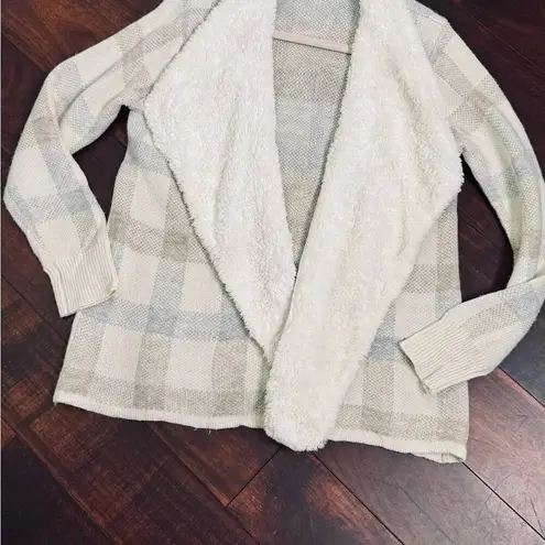 Adrienne Vittadini Plaid Cream Sherpa Jacket Size Medium