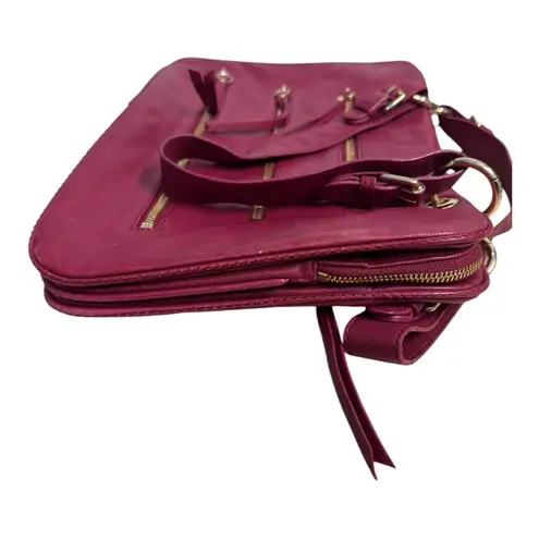 Sorial New York Red Leather Tote With Gold Zipper Accents Pocketbook Travel