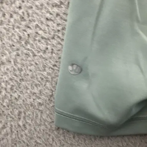 Lululemon  Wunder Train Contour Fit High Rise Shorts 8" Misty Glade Biker Women 8