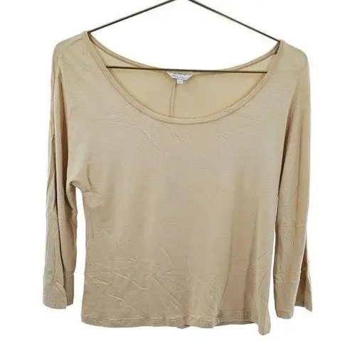 Max Mara Size M Scoop Neck Tee Shirt Beige Tan Quiet Luxury Old Money Aesthetic