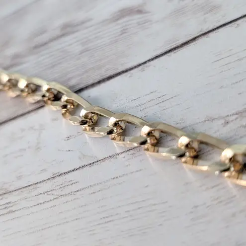 Gold Tone Chain Link Bracelet 7.5"