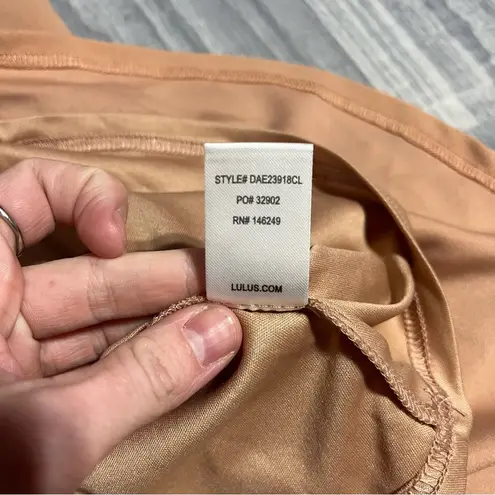 Lulus Tan/Nude Tank Top V