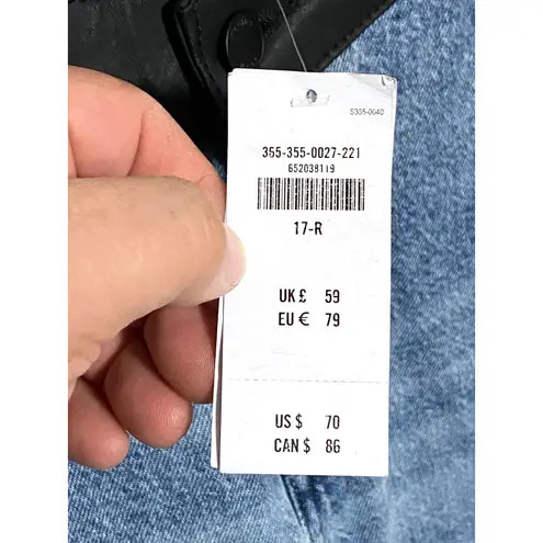 Social Tourist Ultra High Rise Straight Jeans Women 17R/33W Black V Waist NWT Blue Size undefined