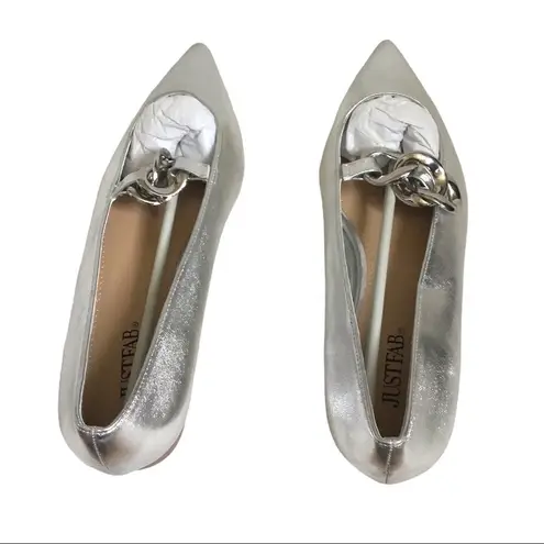 JustFab  Alexa Pointed Toe Flat Size 8 Silver. Reg $59.95