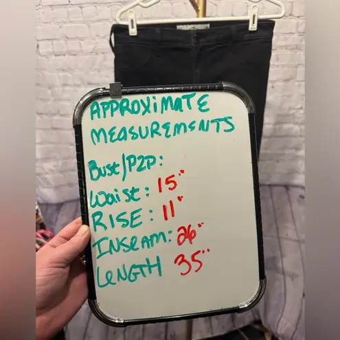 Hollister  Black Curvy High- Rise Jean Leggings Size 13S Raw Hem Size 31x26