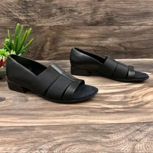 Munro NEW | Naomi Slip-On Sandal Black