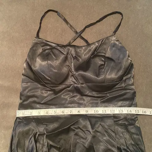 Women’s Black Full Length Prom Party Dress Criss Cross Back Small Train Size 12