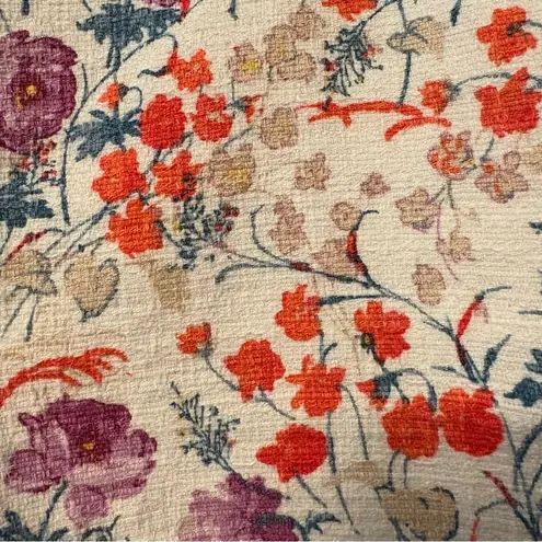 Ann Taylor  white and purple floral high waisted side zip dressy shorts size 8