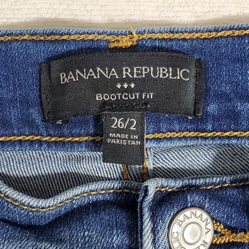 Banana Republic  Classic Boot Cut Fit blue jeans Size 26/2