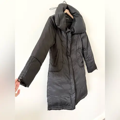 Platinum Utex Down High Collar Puff Long Coat in Black Size S