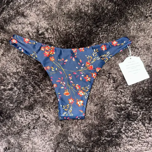 Kulani Kinis BNWT Navy Blue Floral Fleur Minimal Very Cheeky Bikini Bottom Sz S