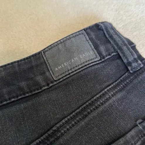 American Eagle  Next Level Highest Waist Jeggings in Black.