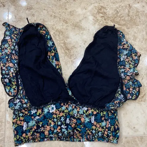 Free People  Green Floral Crop Top. Size Xs