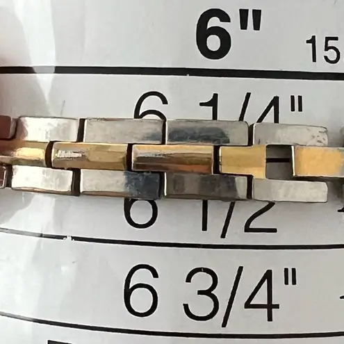 Seiko Ladies Watch Two-Tone Bracelet White Rectangular Dial Cocktail New Battery