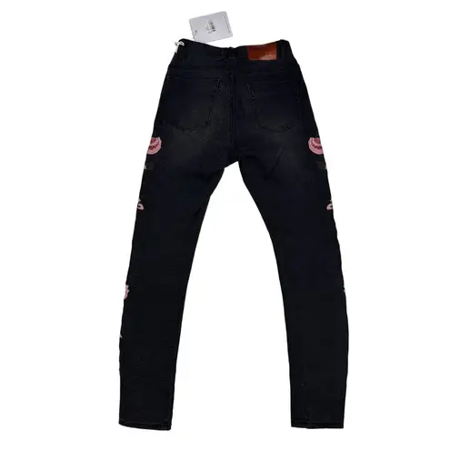 One Teaspoon  - Paradise Scallywags Floral Embroidered Jeans in Black Oak