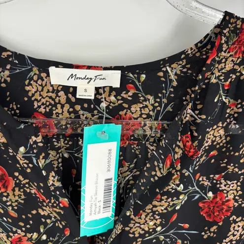 Monday Fun Amiyah Tie Sleeve Blouse Size Small Black NWT