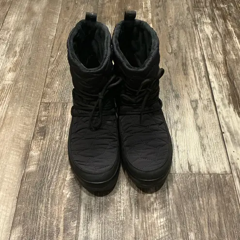 Ryka Women's Black Quilted Lace-Up Boots 10W