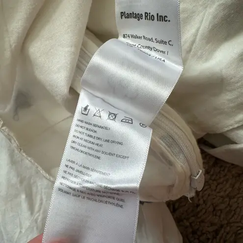 Farm Rio Flower-Embroidered Cotton Crop Top Size M