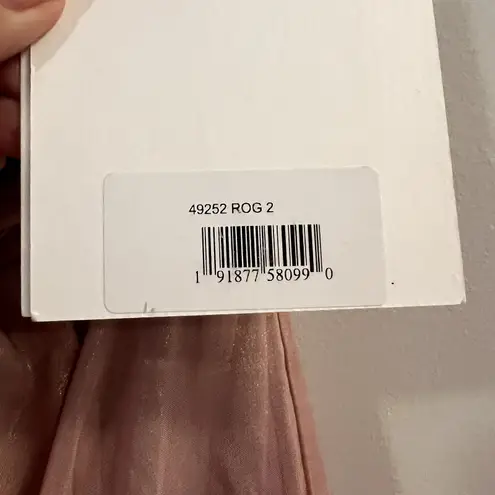 Mac Duggal  49252 Pink Iridescent One Shoulder Rosette Gown Size 2 NWT