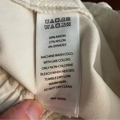 Happily Grey Women's Cream Nylon Cargo Jogger Pants Size Small