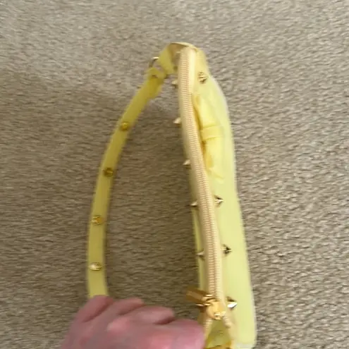 Yellow/Green Rubber Purse Yellow