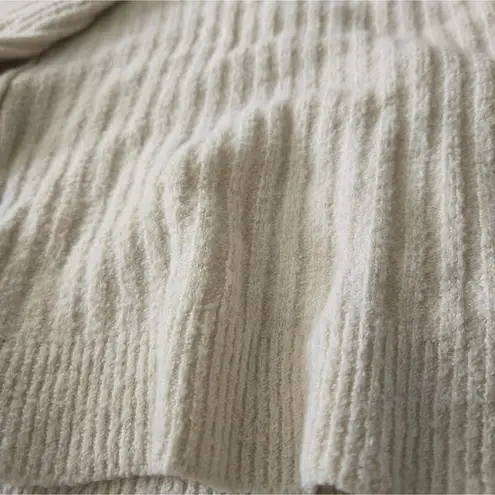 Women’s Cream Button Front Cropped Cardigan Sweater Top Preppy Soft Crop Size Size M