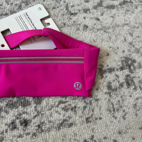 Lululemon NEW  Fast and Free Running Belt Sonic Pink