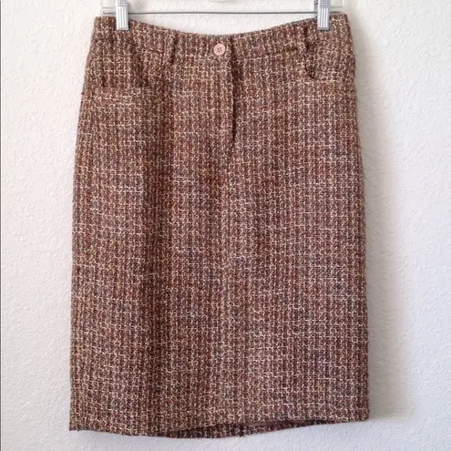 Newport News Ladies' NWOT Front Pocket skirt 10