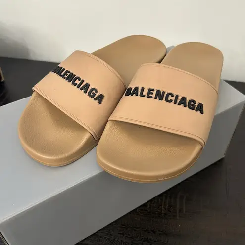 Balenciaga logo Beige Slide Sandals woman sz 7