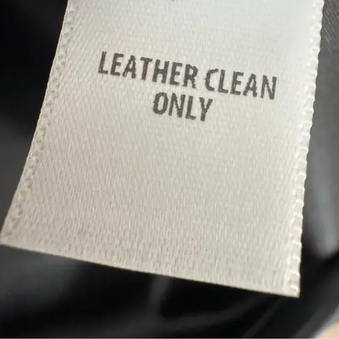 St. John Stretch Napa Leather Stretch Pencil Skirt In Caviar Size 12