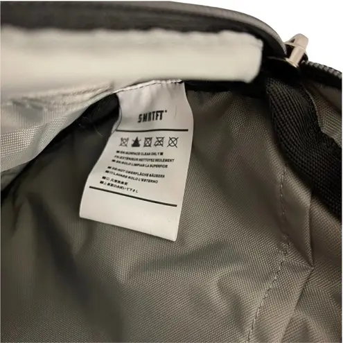 SMRTFT SmrtPac Essentials Fanny Pack Black Travel Gym Fitness Weight Train NWT