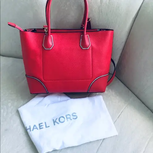 Michael Kors MK leather tote bag