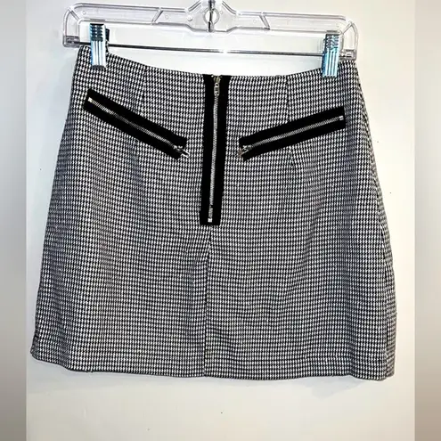 by the way. Women’s Black & White Houndstooth Zipper Detail Mini Skirt Size S