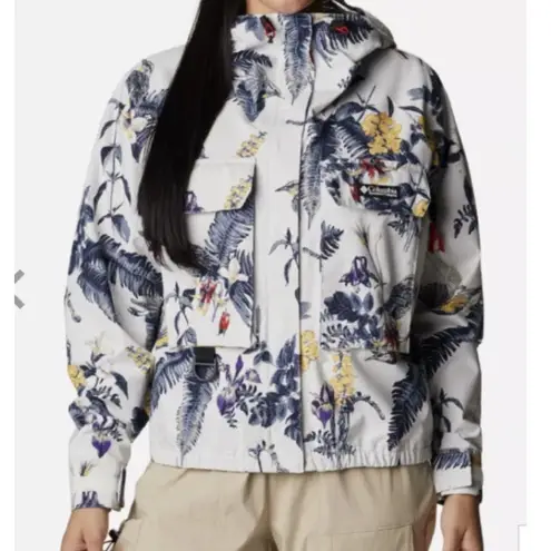 Columbia Sportswear Company Women's Field Creek Fraser Cropped Shell Jacket Med. White