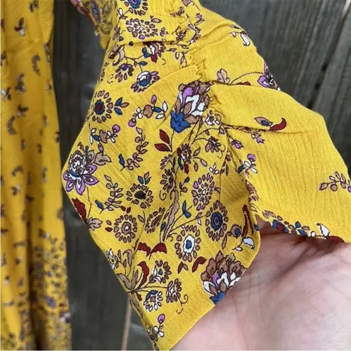 Tolani NWT Collection Dana Dress Gold Floral Size Medium