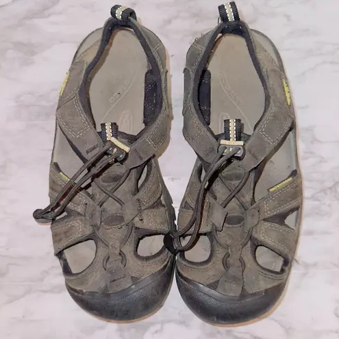 Keen Sandals Women’s Size 7 Brown Shoes Outdoor Trail Hiking Sport Waterproof 7