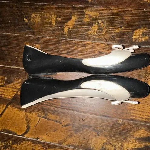 Melissa nude & black jelly rubber size 7 Divine ballet flats