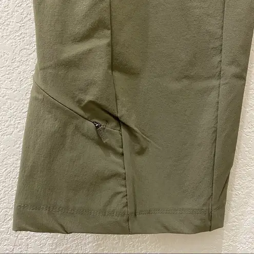 Mountain Hardwear NWT  Sage Green Ellinor Capri 8