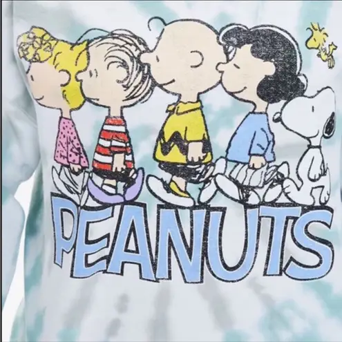 PEANUTS CHARACTER TIE